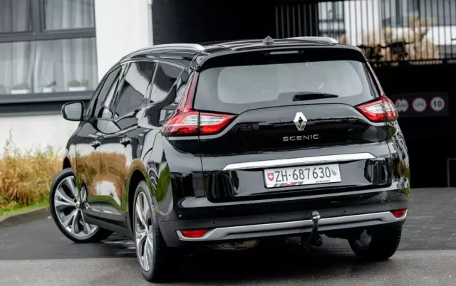 RENAULT Grand Scenic 