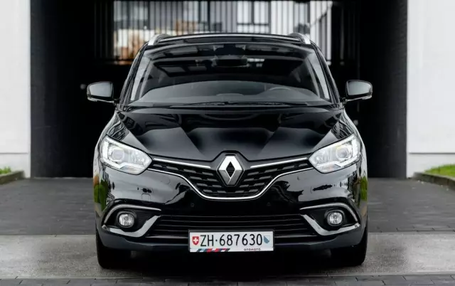 RENAULT Grand Scenic 