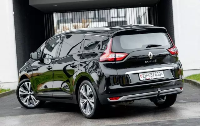 RENAULT Grand Scenic 