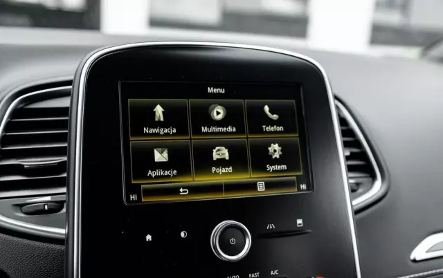 RENAULT Grand Scenic 