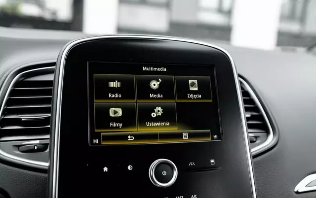 RENAULT Grand Scenic 