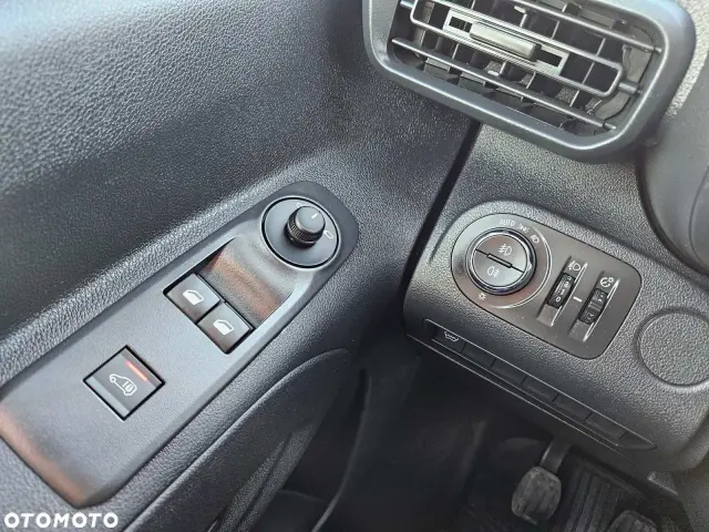 OPEL Combo Extra Long 75kWh