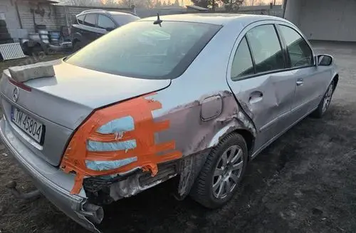 MERCEDES-BENZ Klasa E 