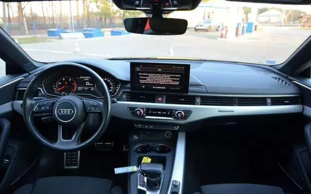 AUDI A5 40 TDI Quattro Sport S tronic