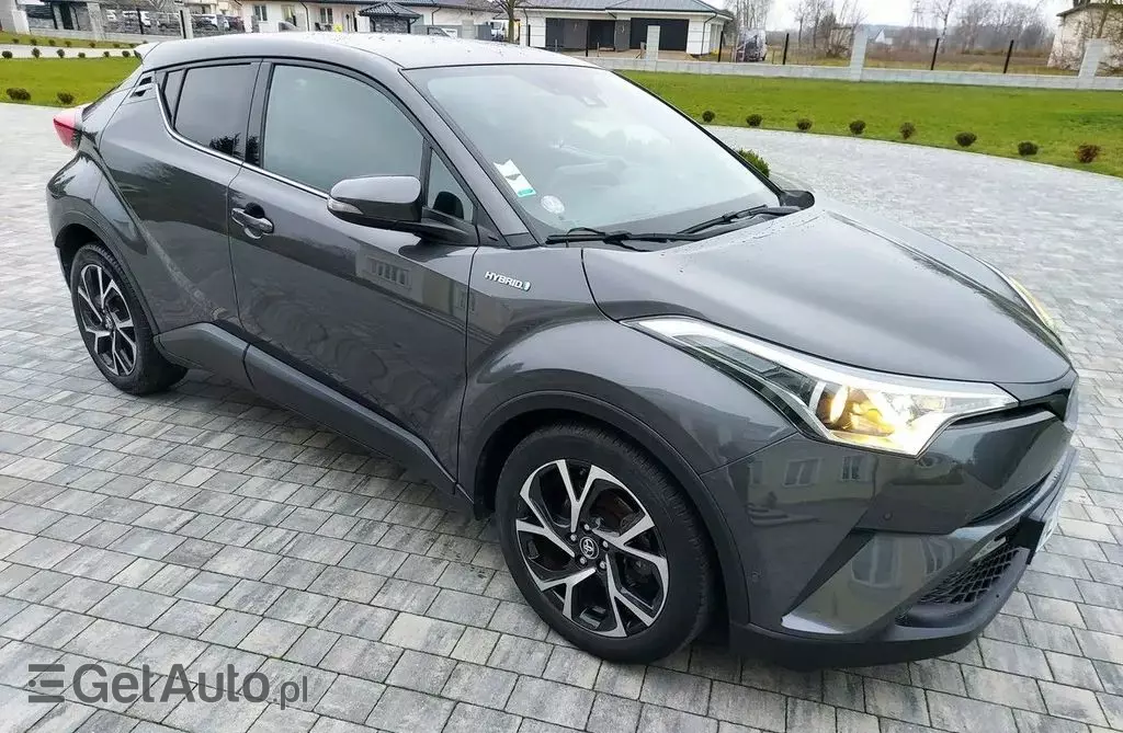 TOYOTA C-HR 