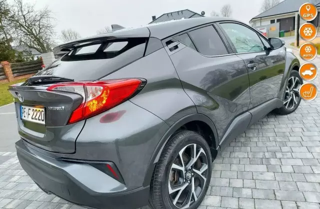TOYOTA C-HR 