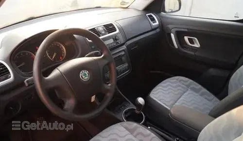 SKODA Roomster 