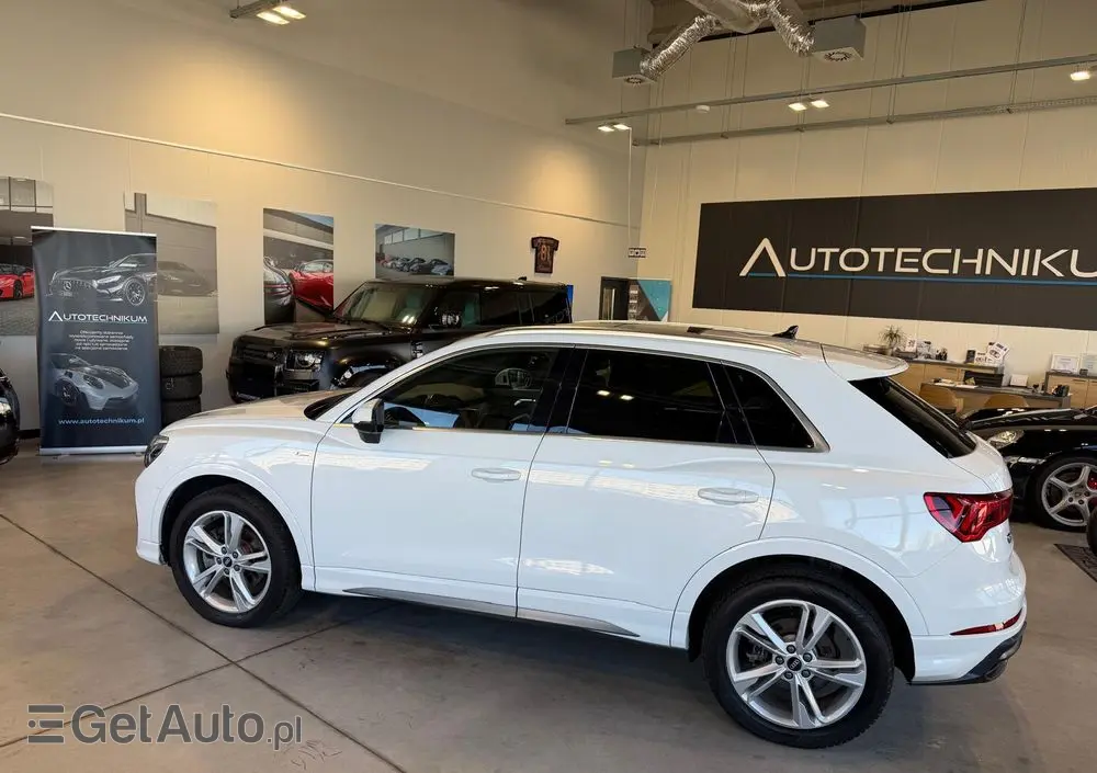 AUDI Q3 45 TFSI Quattro S tronic advanced