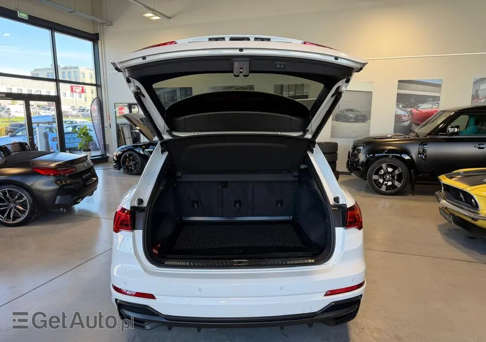 AUDI Q3 45 TFSI Quattro S tronic advanced