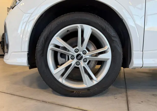 AUDI Q3 45 TFSI Quattro S tronic advanced