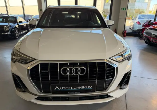 AUDI Q3 45 TFSI Quattro S tronic advanced