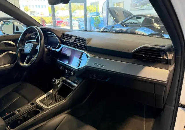 AUDI Q3 45 TFSI Quattro S tronic advanced