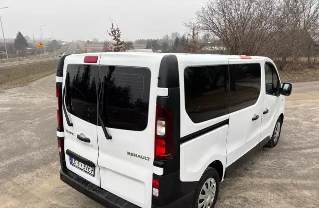 RENAULT Trafic 