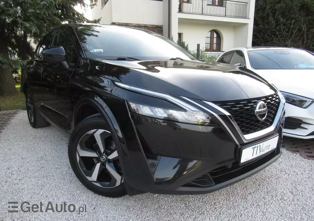 NISSAN Qashqai 1.3 DIG-T N-Connecta DCT