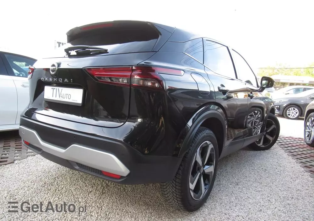 NISSAN Qashqai 1.3 DIG-T N-Connecta DCT