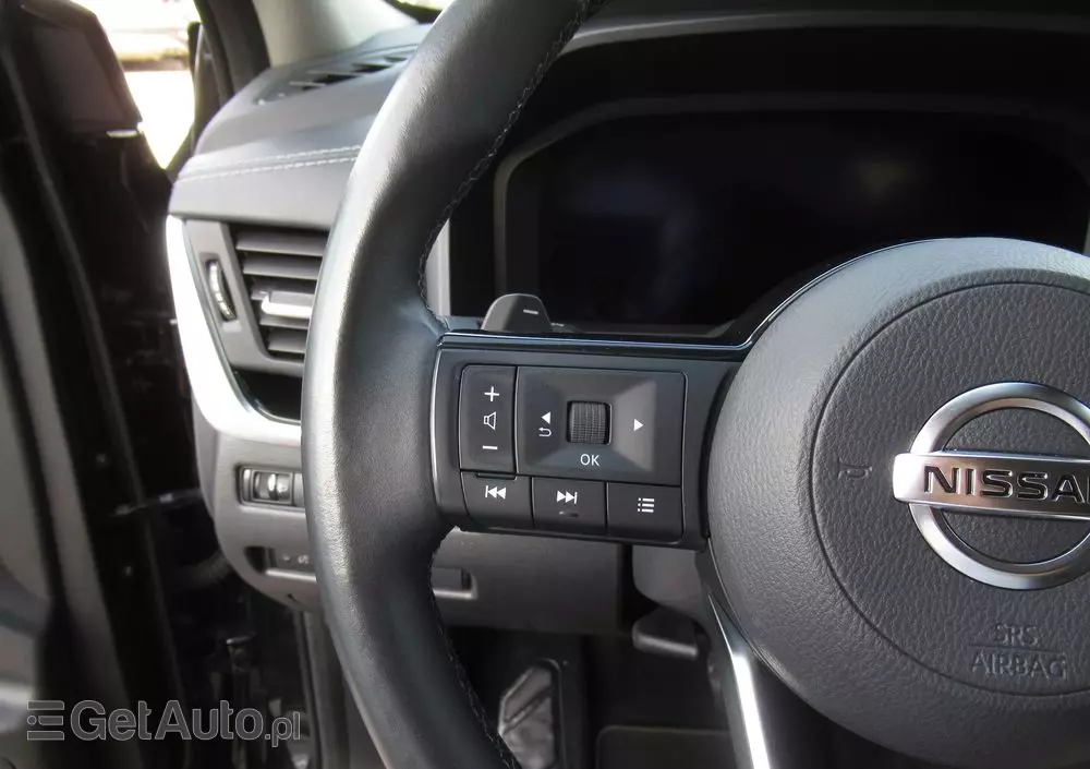 NISSAN Qashqai 1.3 DIG-T N-Connecta DCT