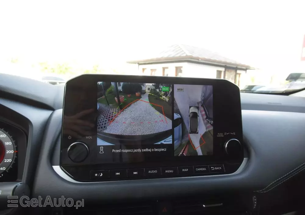 NISSAN Qashqai 1.3 DIG-T N-Connecta DCT