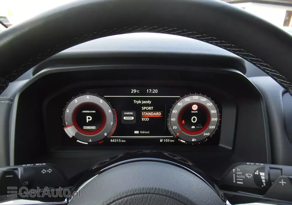 NISSAN Qashqai 1.3 DIG-T N-Connecta DCT