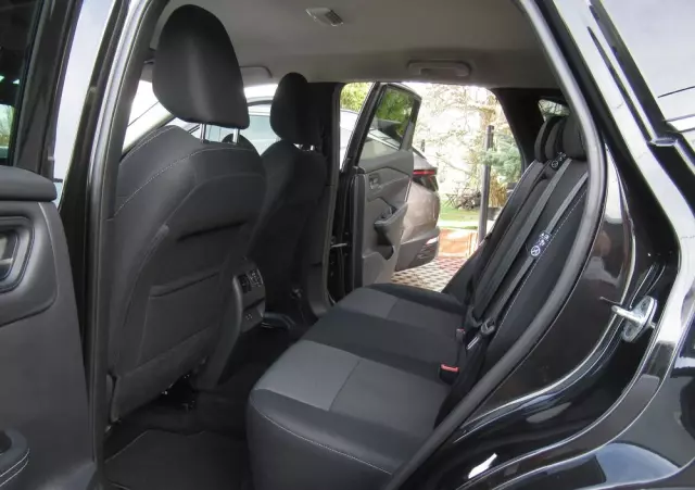 NISSAN Qashqai 1.3 DIG-T N-Connecta DCT