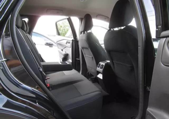 NISSAN Qashqai 1.3 DIG-T N-Connecta DCT