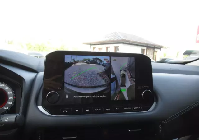 NISSAN Qashqai 1.3 DIG-T N-Connecta DCT