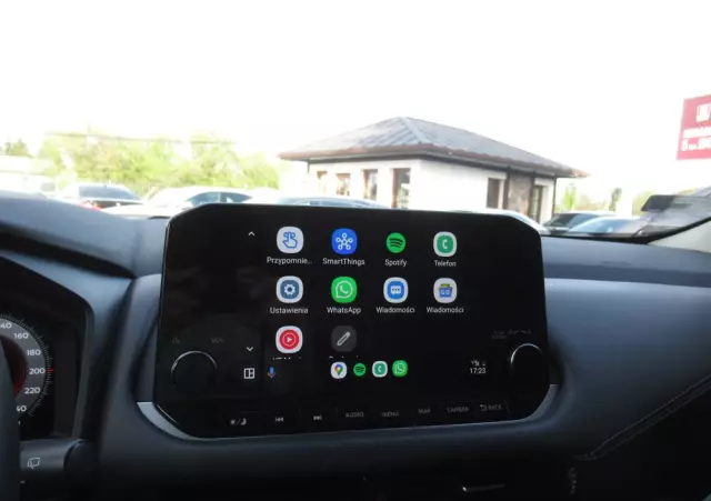 NISSAN Qashqai 1.3 DIG-T N-Connecta DCT