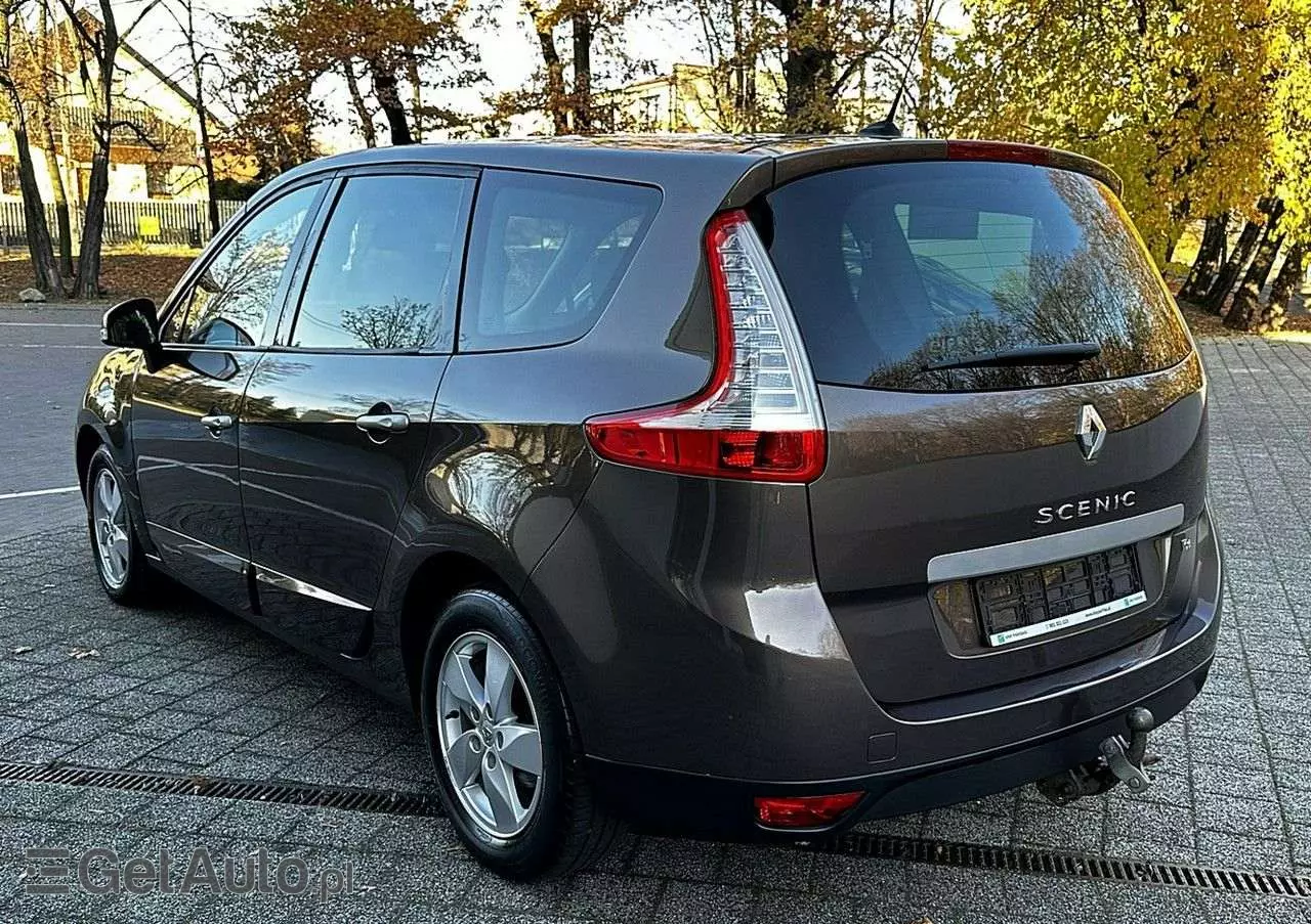 RENAULT Grand Scenic 