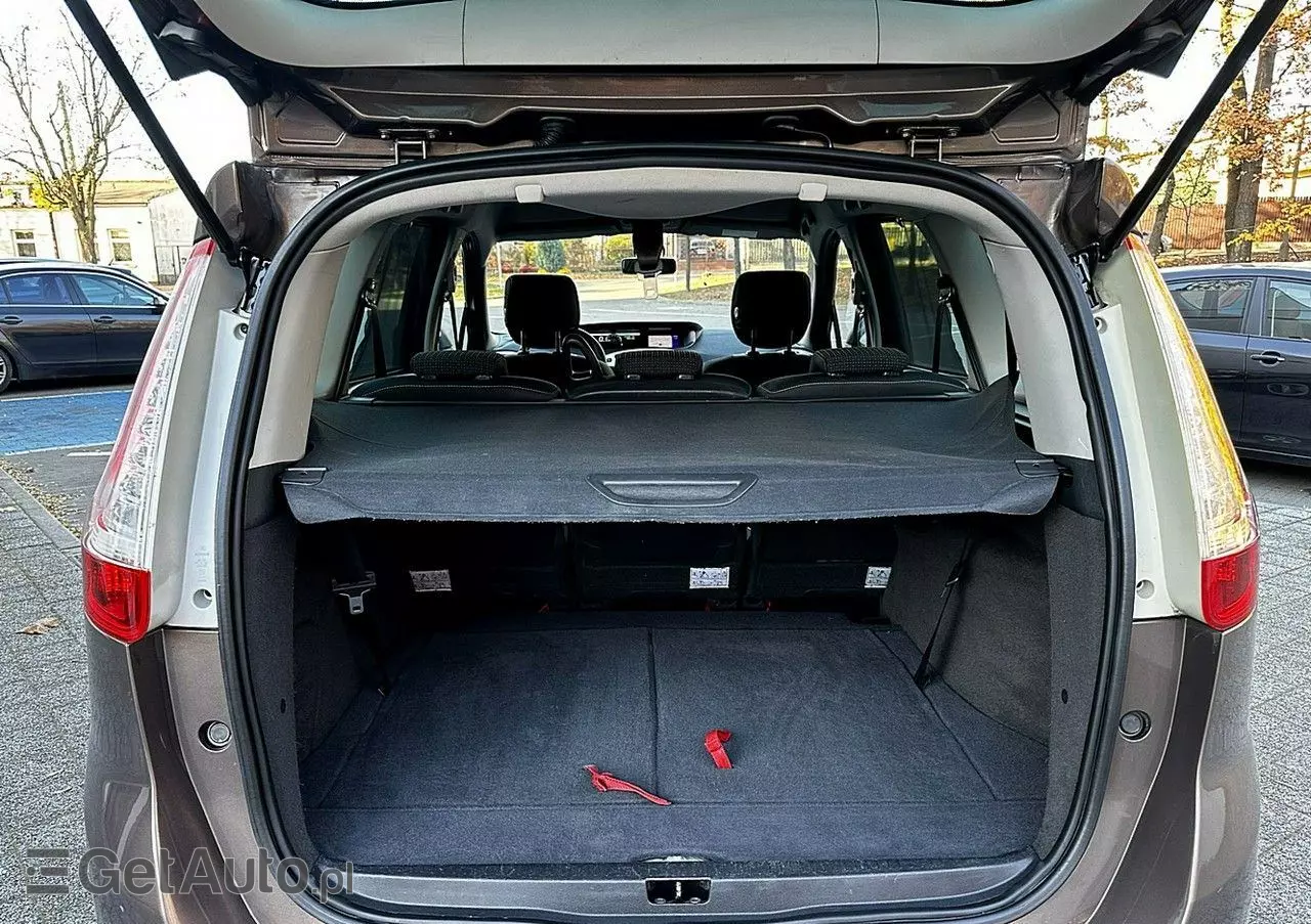 RENAULT Grand Scenic 