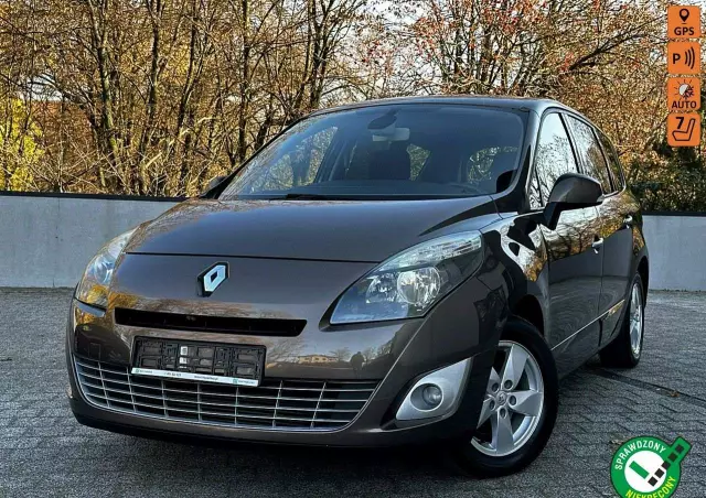 RENAULT Grand Scenic 