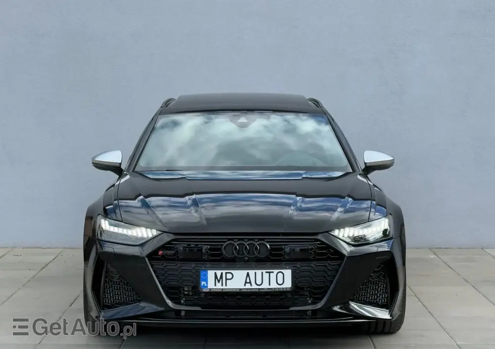 AUDI RS6 Avant 