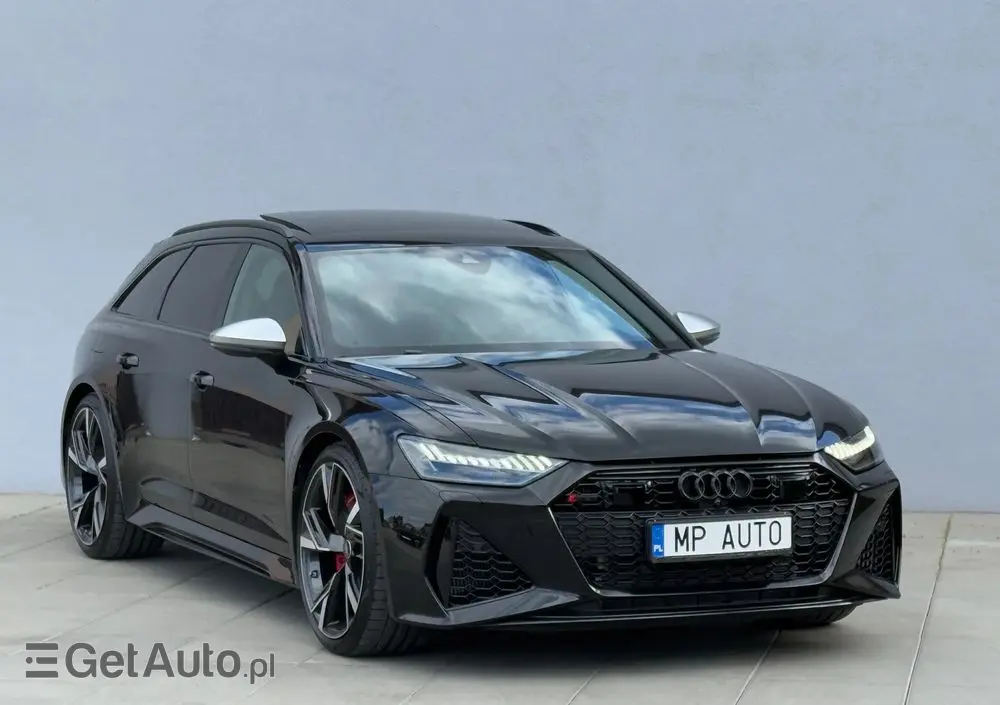 AUDI RS6 Avant 