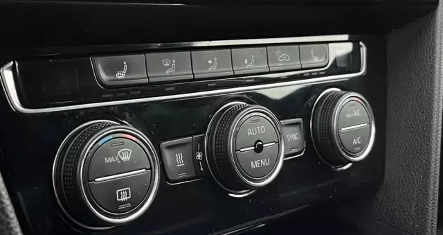 VOLKSWAGEN Passat 2.0 TDI BMT 4Mot Highline DSG