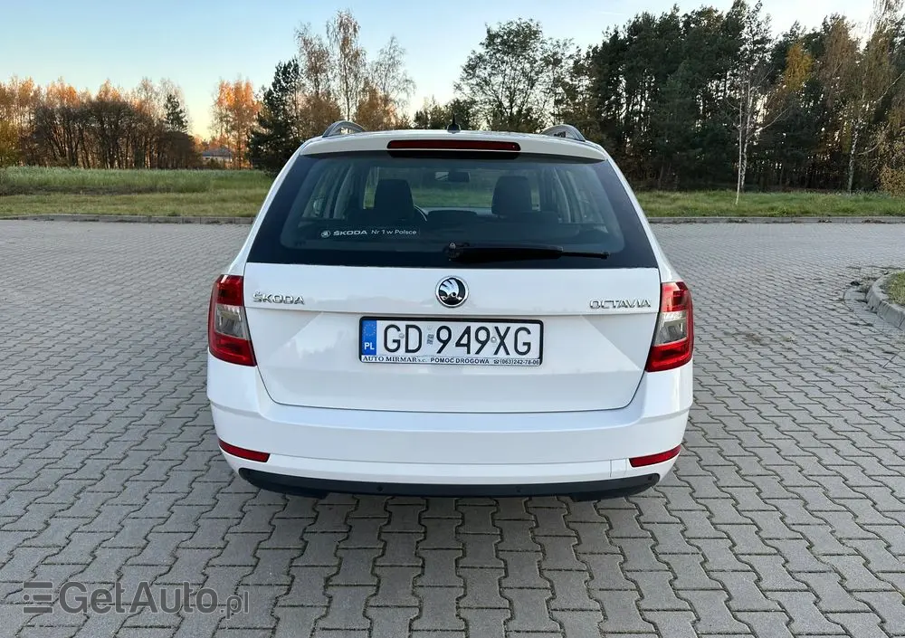 SKODA Octavia 