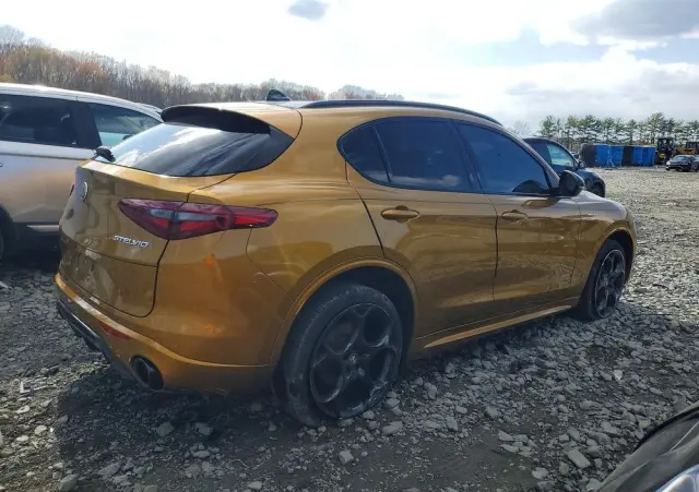 ALFA ROMEO Stelvio 2.0 Turbo Veloce TI Q4
