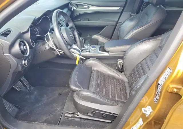 ALFA ROMEO Stelvio 2.0 Turbo Veloce TI Q4