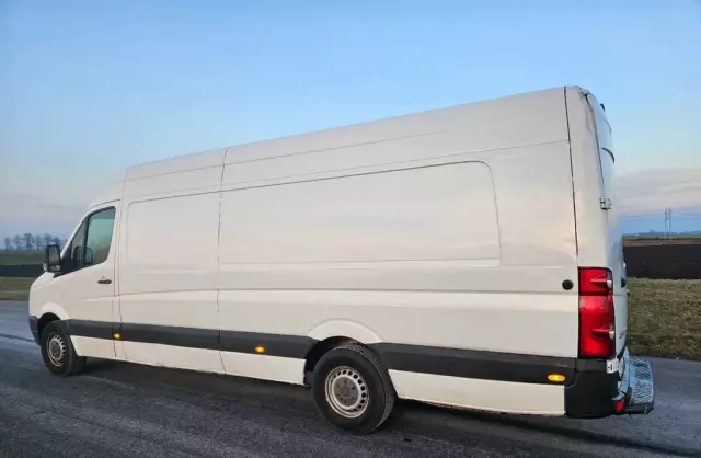 VOLKSWAGEN Crafter 
