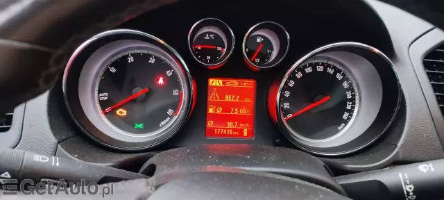 OPEL Insignia Active