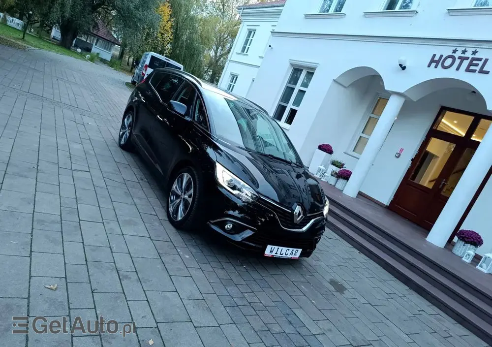 RENAULT Grand Scenic BLUE dCi 120 BLACK EDITION