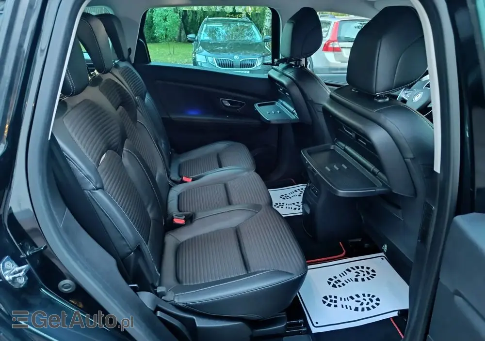 RENAULT Grand Scenic BLUE dCi 120 BLACK EDITION