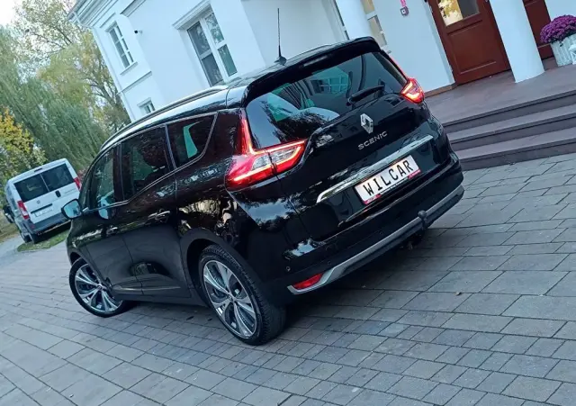 RENAULT Grand Scenic BLUE dCi 120 BLACK EDITION
