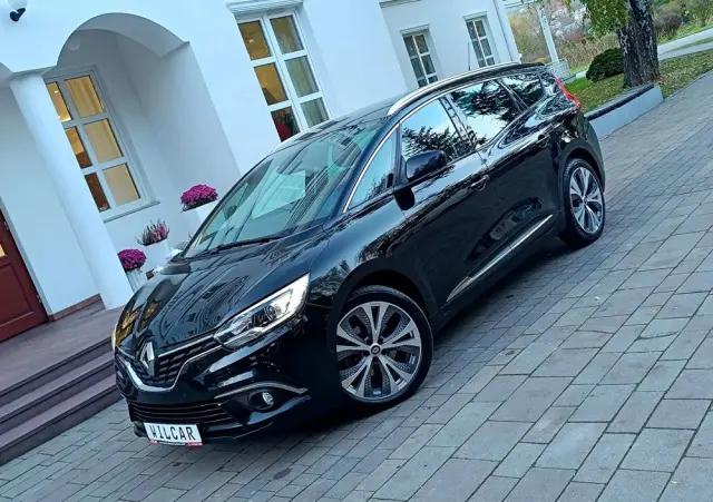 RENAULT Grand Scenic BLUE dCi 120 BLACK EDITION