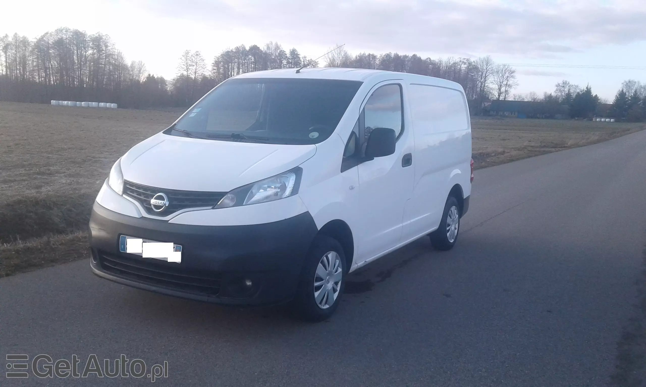 NISSAN NV200 