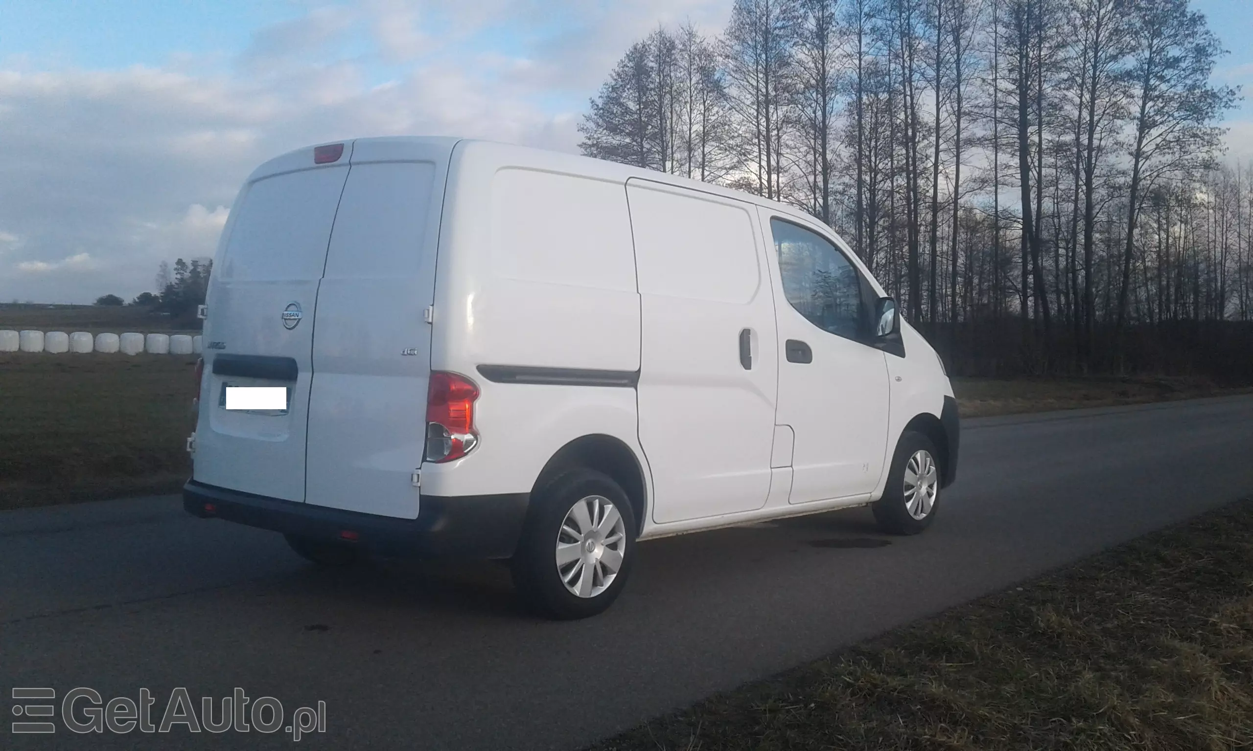 NISSAN NV200 