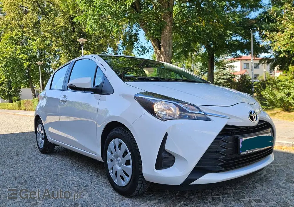 TOYOTA Yaris 1.0 Active