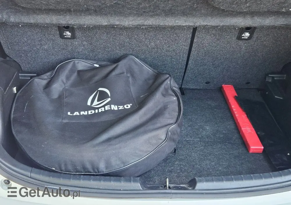 TOYOTA Yaris 1.0 Active