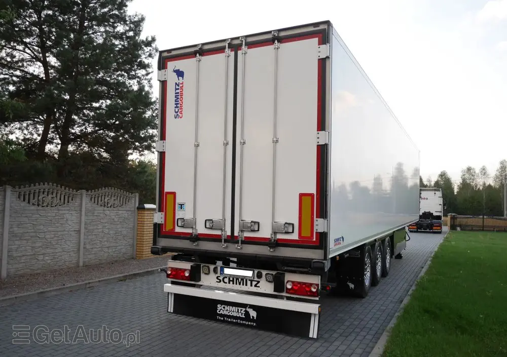 SCHMITZ CARGOBULL Thermo King SLXi 300/ Stan Idealny 
