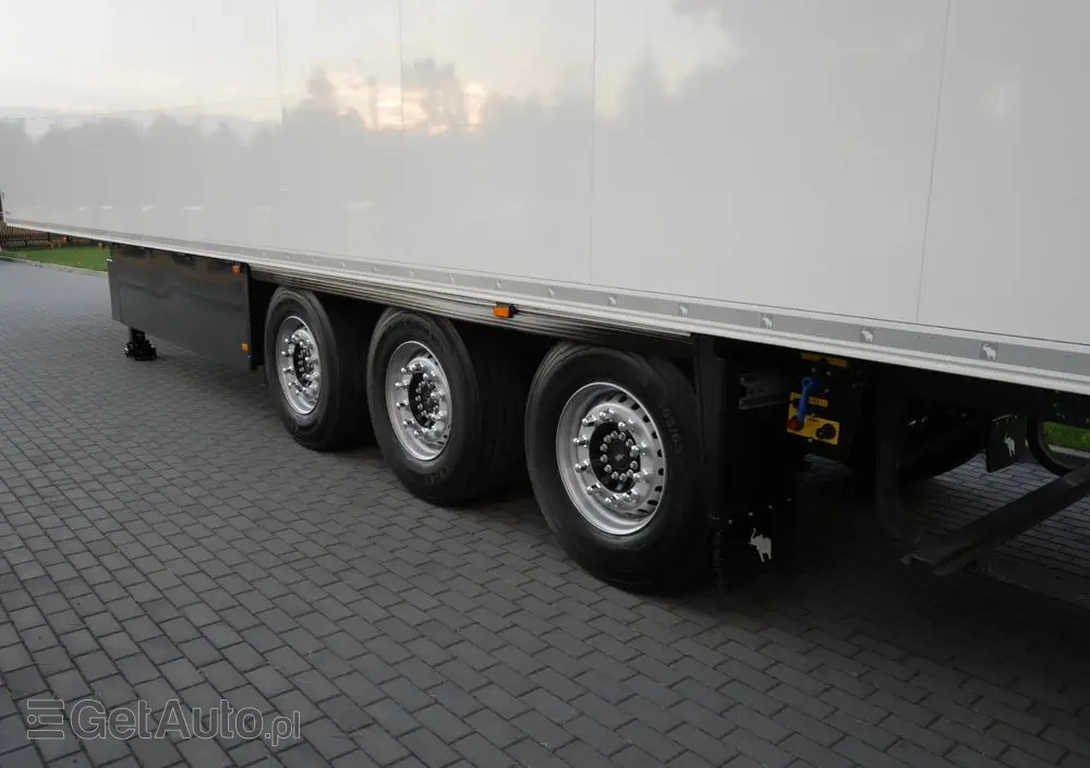 SCHMITZ CARGOBULL Thermo King SLXi 300/ Stan Idealny 