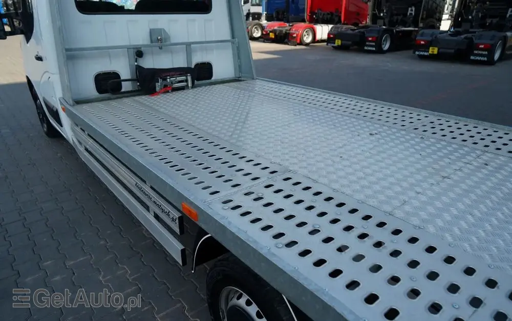 RENAULT MASTER / LAWETA  / WYCIĄGARKA / MANUAL / SPROWADZONY 