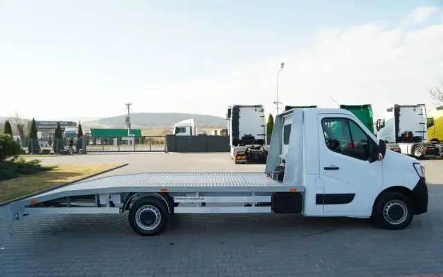 RENAULT MASTER / LAWETA  / WYCIĄGARKA / MANUAL / SPROWADZONY 