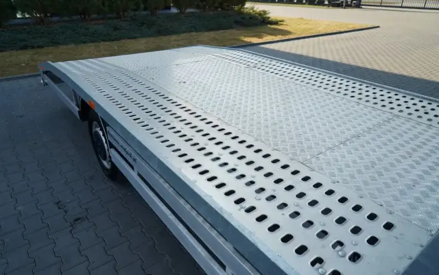 RENAULT MASTER / LAWETA  / WYCIĄGARKA / MANUAL / SPROWADZONY 